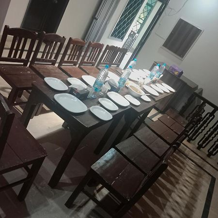Hotel Royal Grand Lahore Luaran gambar
