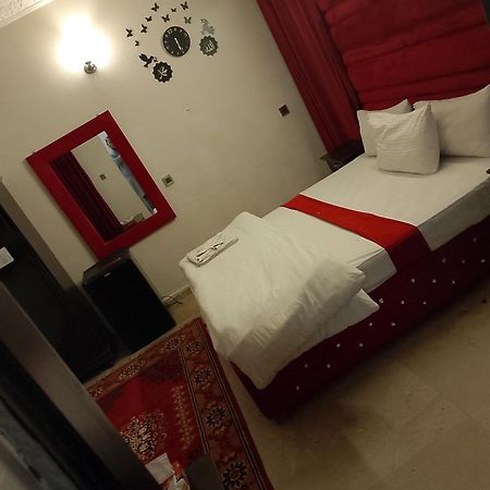 Hotel Royal Grand Lahore Luaran gambar