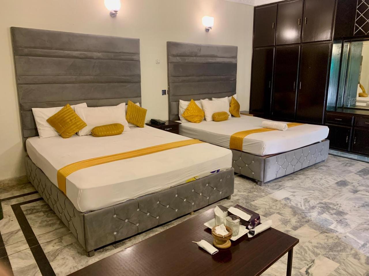 Hotel Royal Grand Lahore Luaran gambar