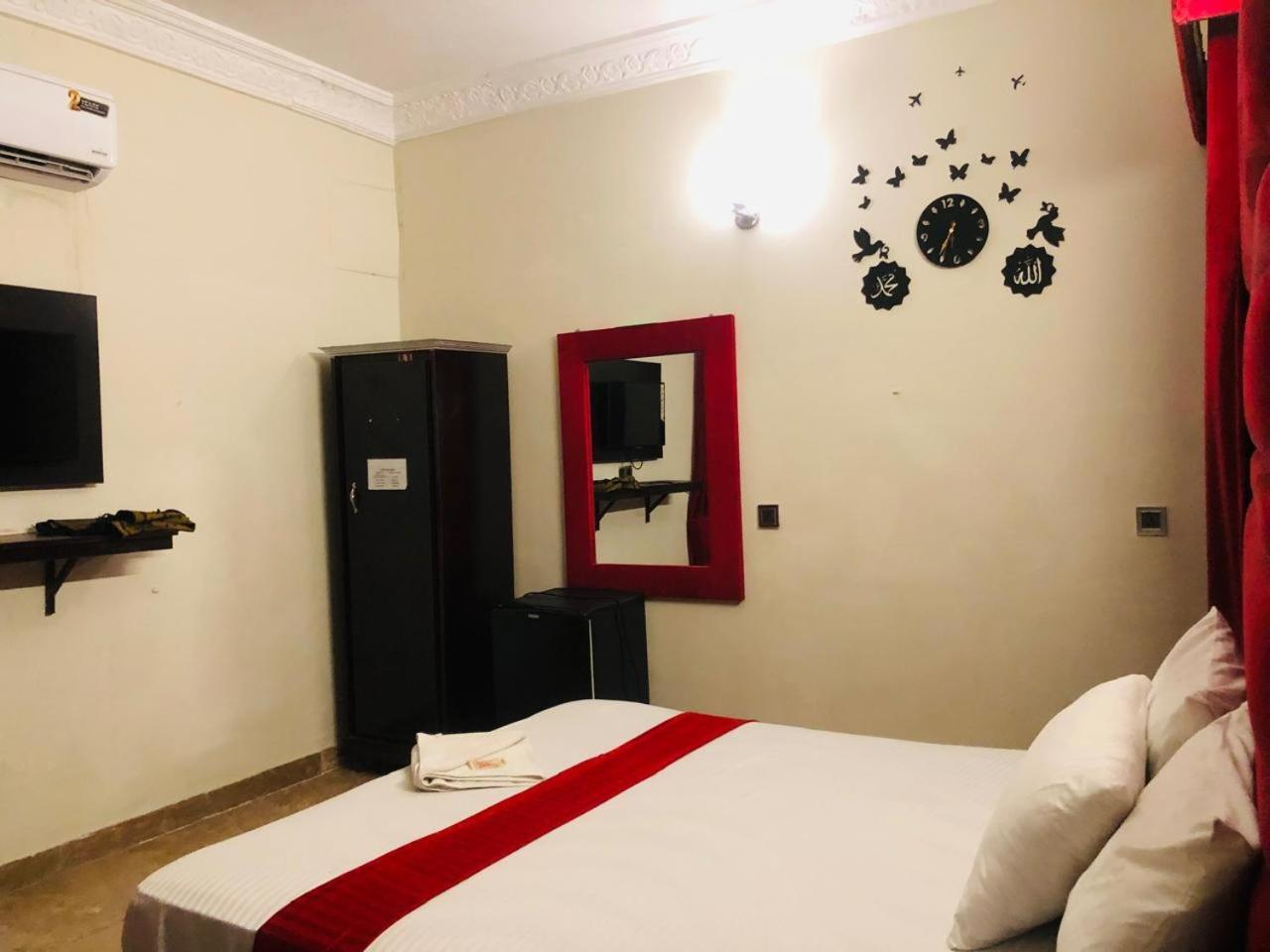 Hotel Royal Grand Lahore Luaran gambar