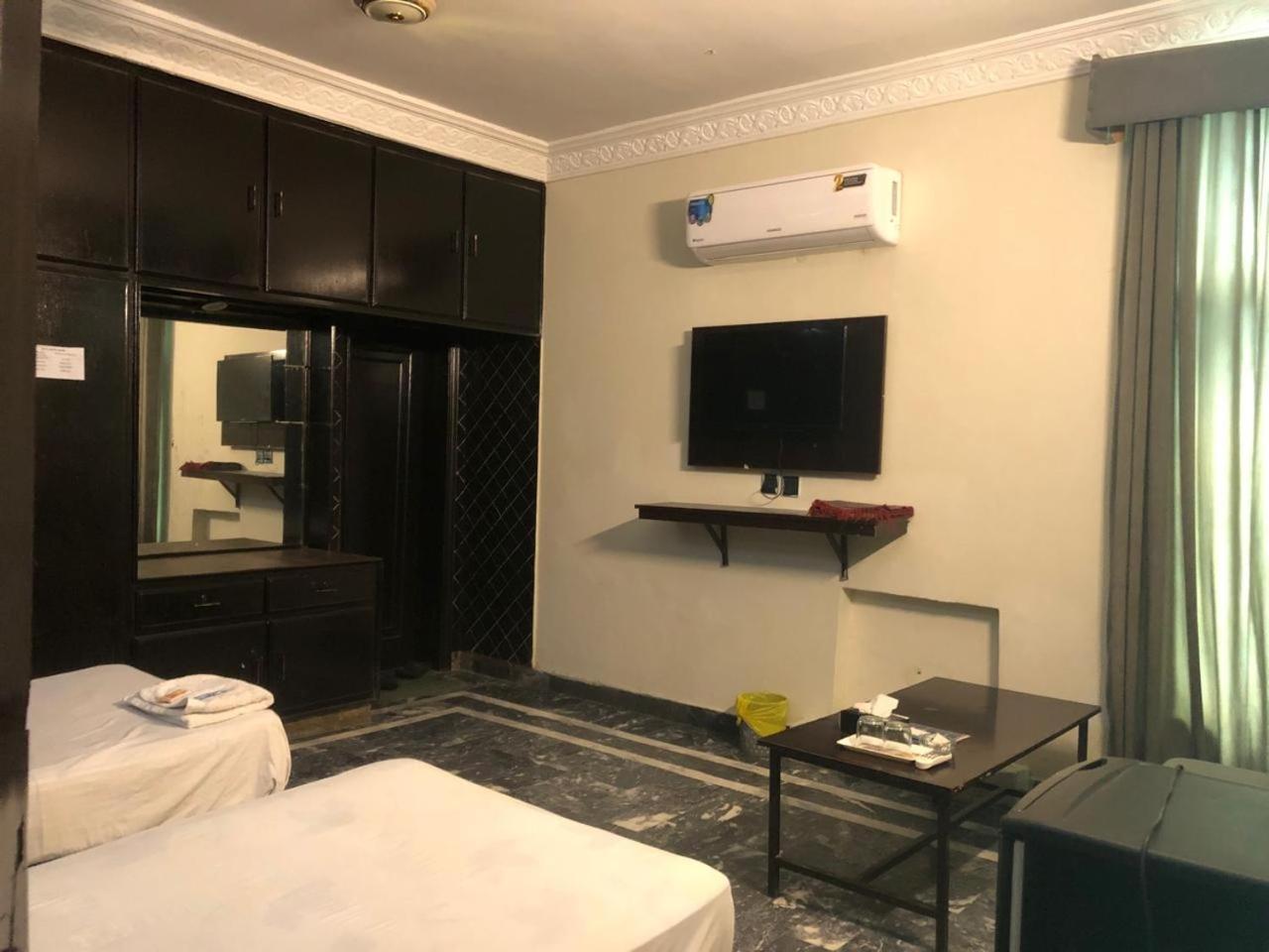 Hotel Royal Grand Lahore Luaran gambar
