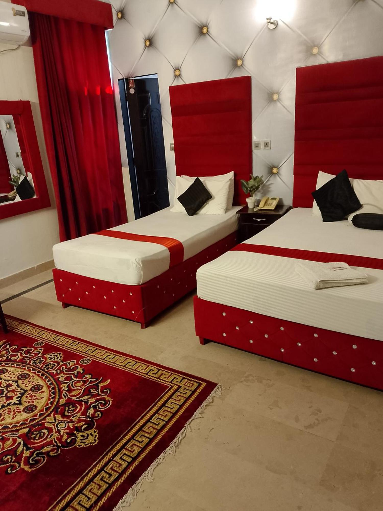 Hotel Royal Grand Lahore Luaran gambar