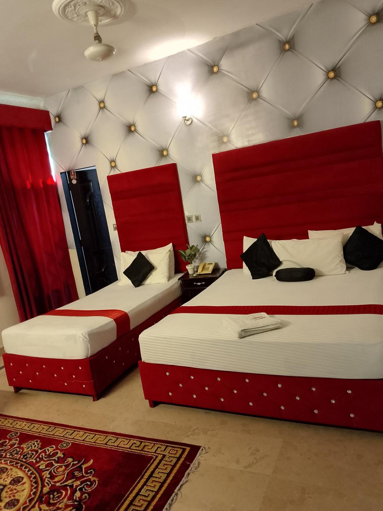 Hotel Royal Grand Lahore Luaran gambar