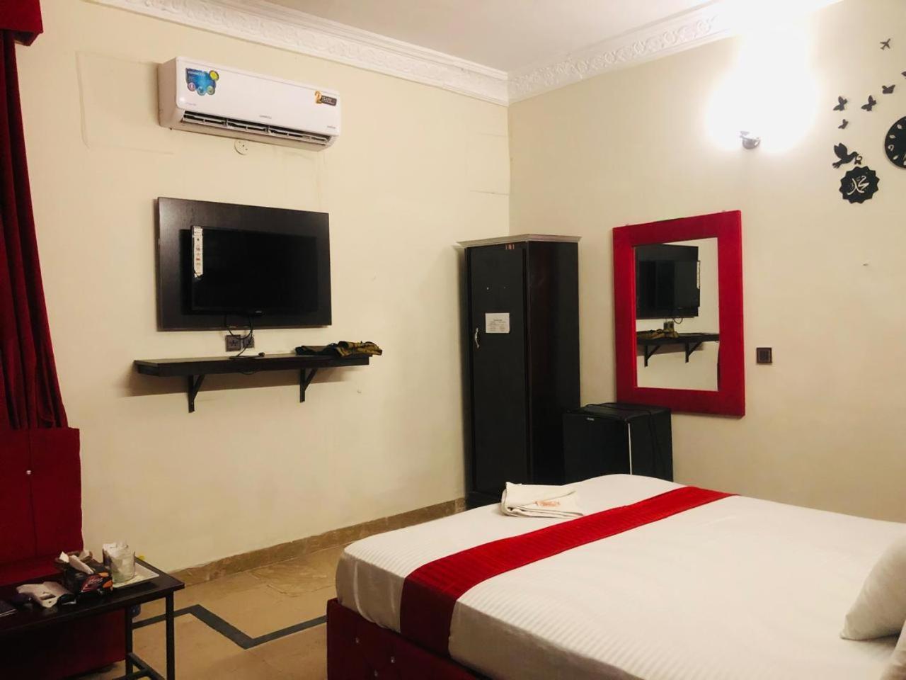 Hotel Royal Grand Lahore Luaran gambar