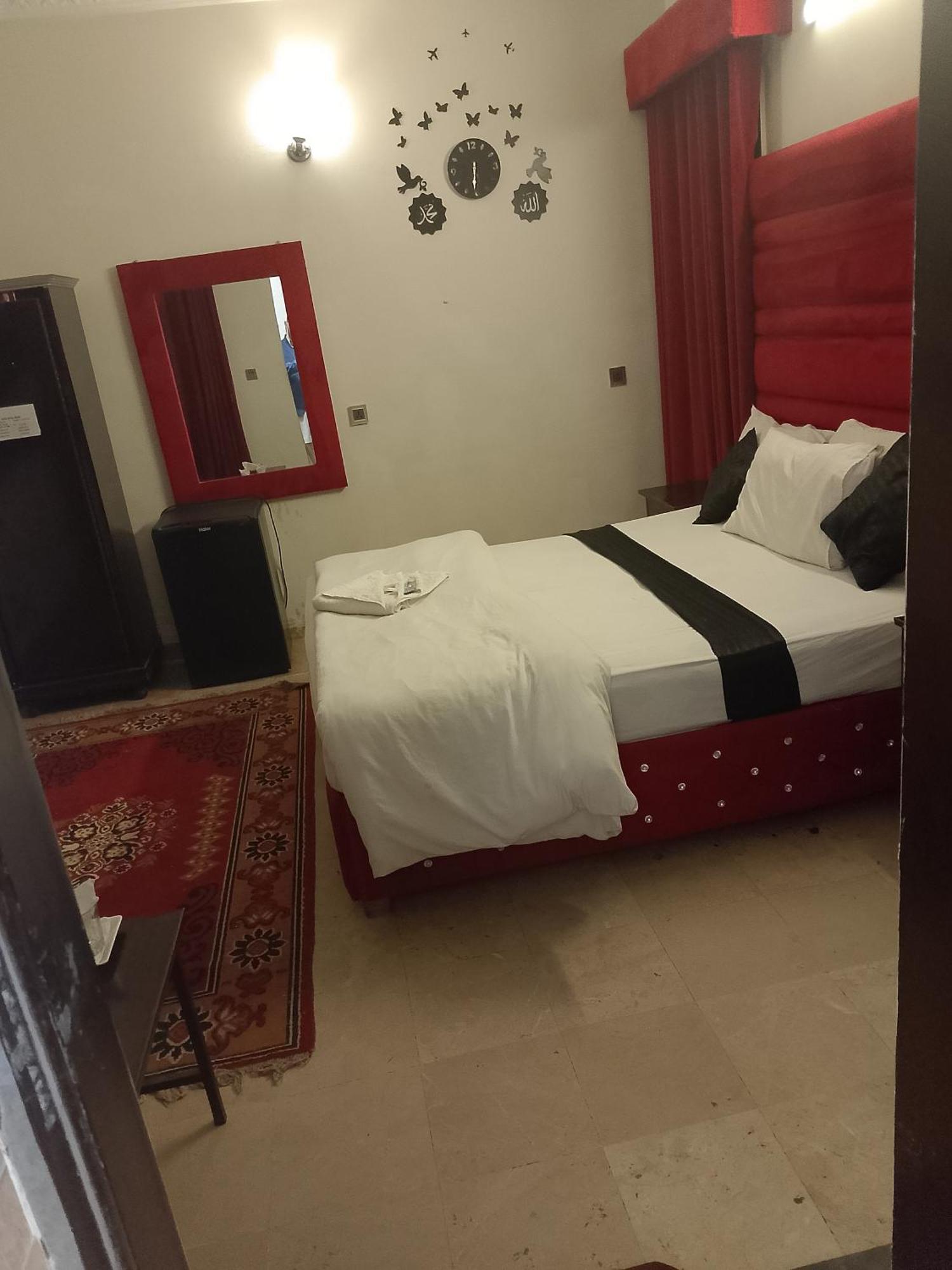 Hotel Royal Grand Lahore Luaran gambar